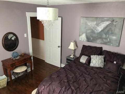 359 E Franklin St, Dayton, OH 45459 photo 4