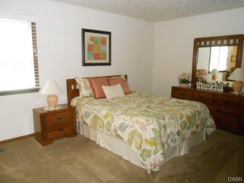 788 Mohawk Dr, Springfield, OH 45502 photo 9