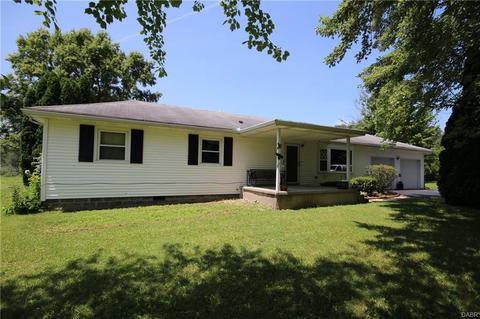 8225 Springfield Jamestown Rd, Springfield, OH 45502 photo 1