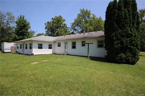 8225 Springfield Jamestown Rd, Springfield, OH 45502 photo 25