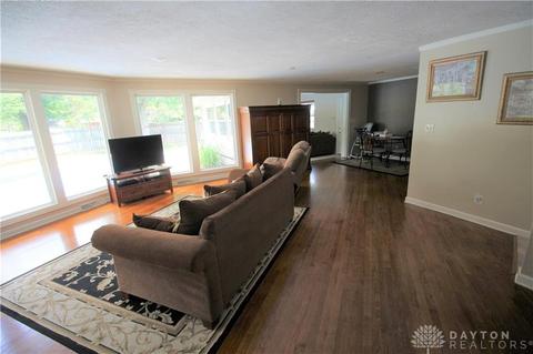 1239 E Centerville Station Rd, Dayton, OH 45459 photo 8