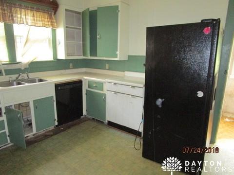 1907 Kenton St, Springfield, OH 45505 photo 9