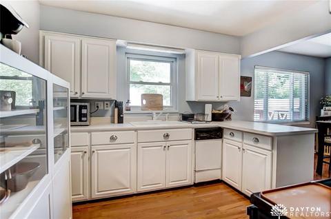 3921 Kenwick Dr, Dayton, OH 45429 photo 9