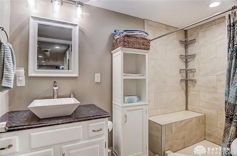 3921 Kenwick Dr, Dayton, OH 45429 photo 20