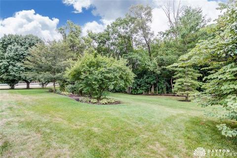 482 Maple Springs Dr, Dayton, OH 45458 photo 32