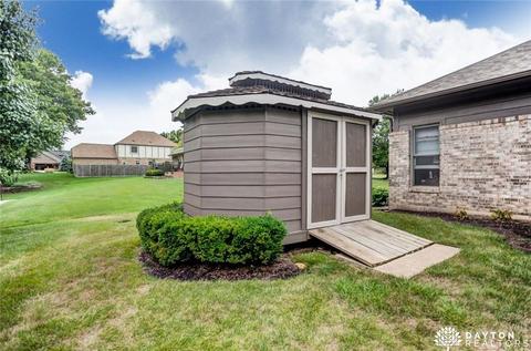 482 Maple Springs Dr, Dayton, OH 45458 photo 30