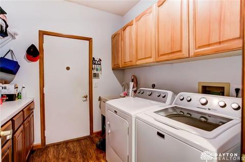 482 Maple Springs Dr, Dayton, OH 45458 photo 25