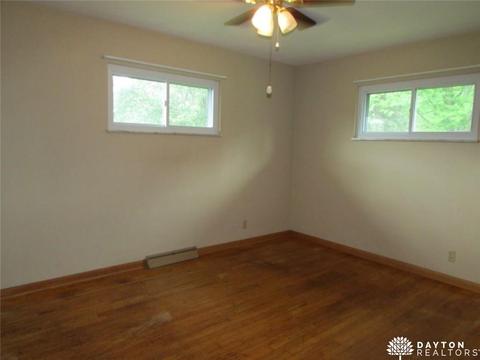 2801 S Limestone St, Springfield, OH 45505 photo 21