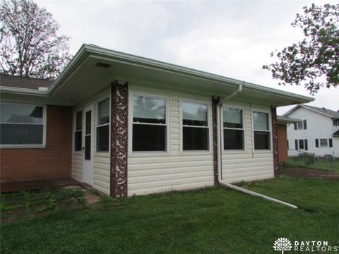 2801 S Limestone St, Springfield, OH 45505 photo 27