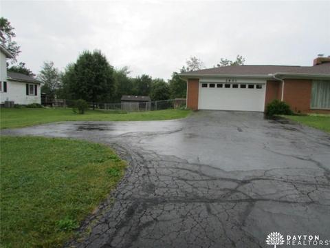 2801 S Limestone St, Springfield, OH 45505 photo 32