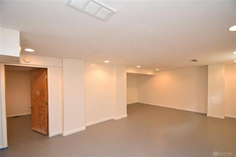 2851 Winburn Rd, Dayton, OH 45420 photo 21