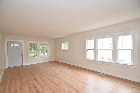 2851 Winburn Rd, Dayton, OH 45420 photo 7
