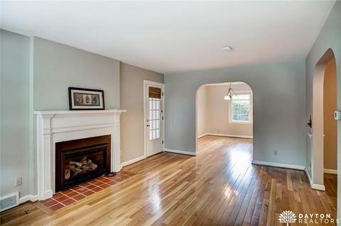 180 S Pelham Dr, Dayton, OH 45429 photo 5