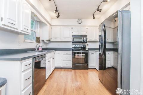 70 Clearview Dr, Springboro, OH 45066 photo 12