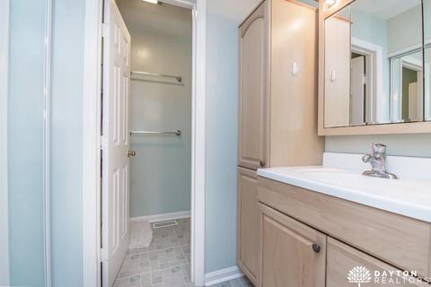 70 Clearview Dr, Springboro, OH 45066 photo 23
