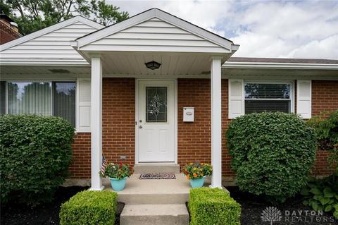1017 Wenbrook Dr, Dayton, OH 45429 photo 2