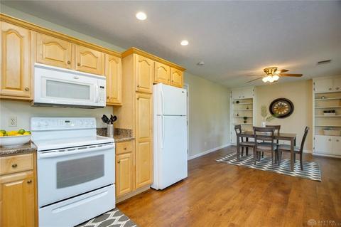 2421 E Stroop Rd, Kettering, OH 45440 photo 14