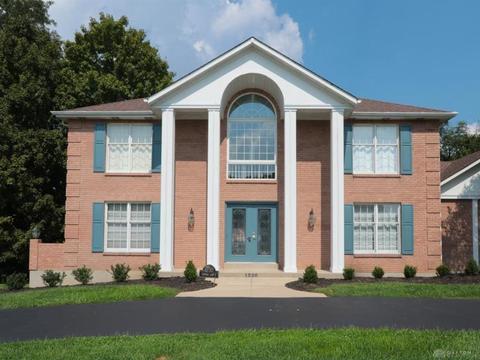 1230 Eastman Ln, Maineville, OH 45039 photo 2