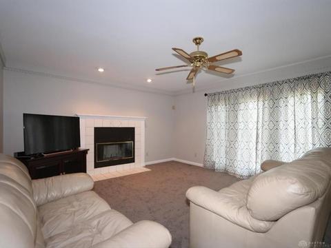 1230 Eastman Ln, Maineville, OH 45039 photo 6