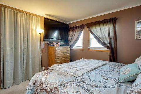 2465 Vale Dr, Dayton, OH 45420 photo 14