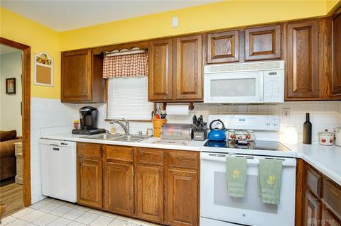 2465 Vale Dr, Dayton, OH 45420 photo 15