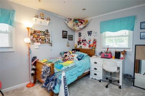 2465 Vale Dr, Dayton, OH 45420 photo 18