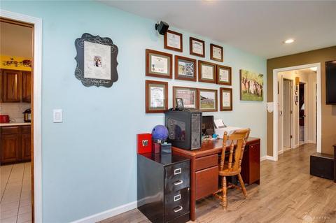 2465 Vale Dr, Dayton, OH 45420 photo 11