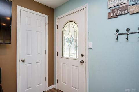 2465 Vale Dr, Dayton, OH 45420 photo 8