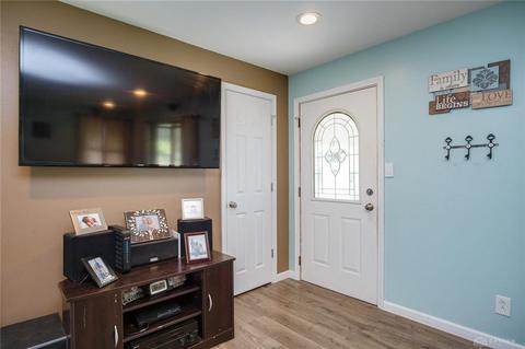 2465 Vale Dr, Dayton, OH 45420 photo 6