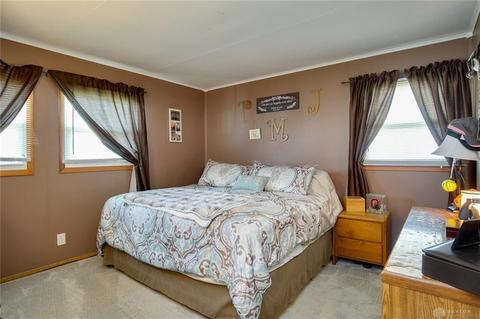 2465 Vale Dr, Dayton, OH 45420 photo 13