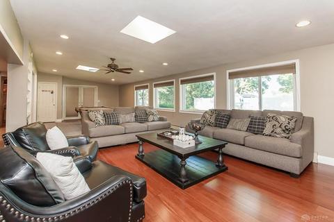 3017 E Rahn Rd, Dayton, OH 45440 photo 9