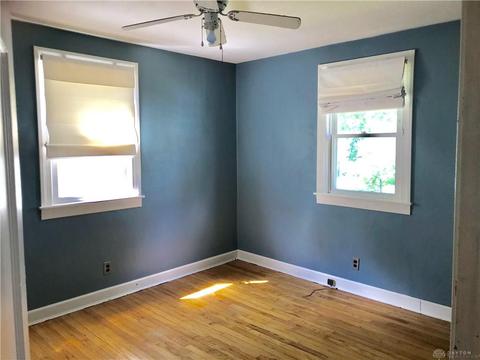 1309 Southlyn Dr, Dayton, OH 45409 photo 12