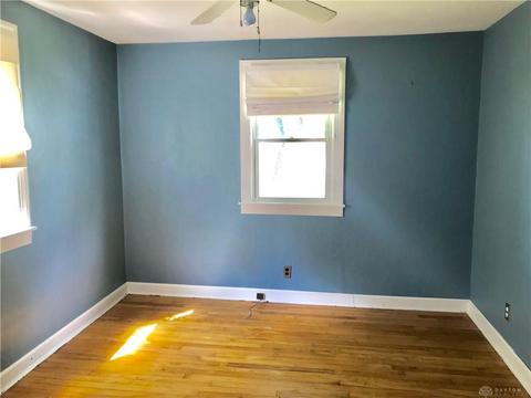 1309 Southlyn Dr, Dayton, OH 45409 photo 11