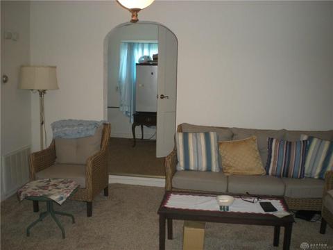 656 E Second St, Franklin, OH 45005 photo 6