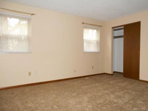 5001 Polen Dr, Dayton, OH 45440 photo 23