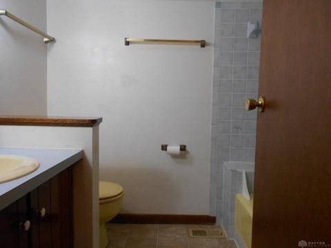5001 Polen Dr, Dayton, OH 45440 photo 20