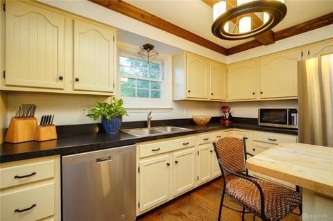 1401 Streamside Dr, Dayton, OH 45459 photo 21