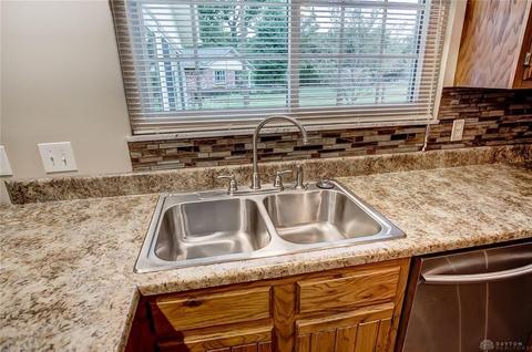 2356 Ivyton Ct, Dayton, OH 45440 photo 10