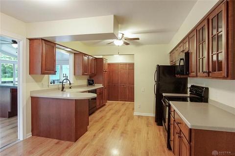 766 W Lytle Five Points Rd, Springboro, OH 45066 photo 9