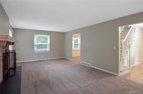 766 W Lytle Five Points Rd, Springboro, OH 45066 photo 6
