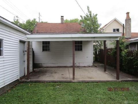 1365 Perry St, Springfield, OH 45504 photo 4