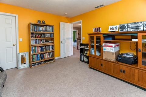 53 N Dockside Dr, Springboro, OH 45066 photo 28