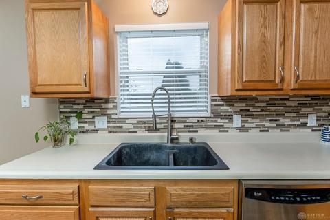 53 N Dockside Dr, Springboro, OH 45066 photo 13