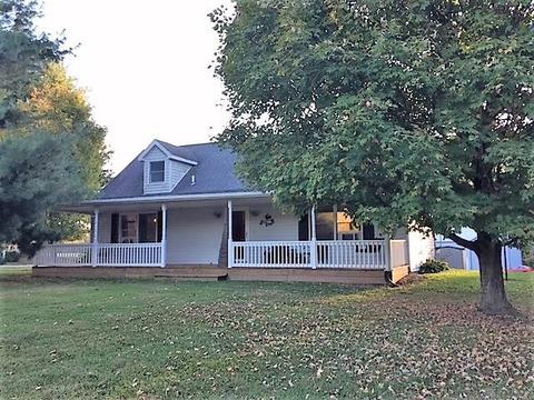 594 Reeder Rd, Blanchester, OH 45107 photo 1