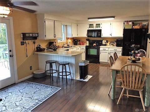 594 Reeder Rd, Blanchester, OH 45107 photo 3