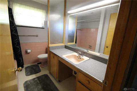 1024 E Stroop Rd, Dayton, OH 45429 photo 10
