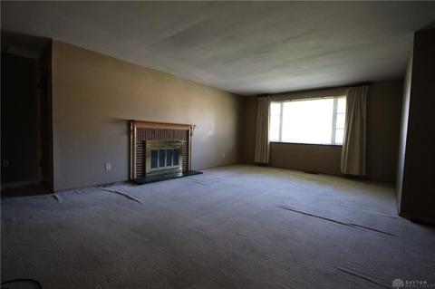 1024 E Stroop Rd, Dayton, OH 45429 photo 8