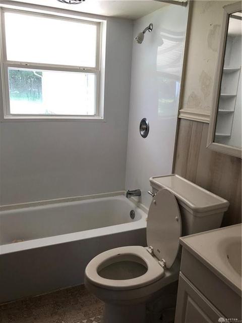 5722 Sharp Rd, Dayton, OH 45432 photo 6