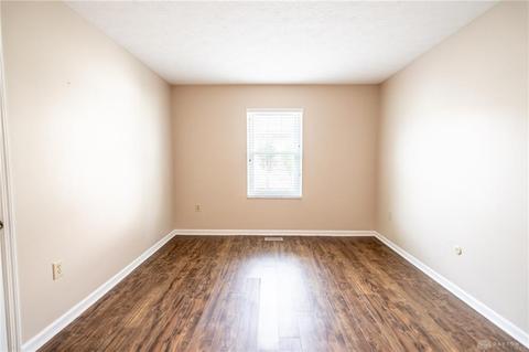 7786 Thomas Jefferson Ln, Dayton, OH 45459 photo 6