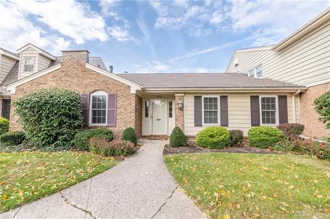 7786 Thomas Jefferson Ln, Dayton, OH 45459 photo 1